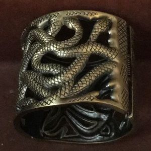 Bronze metal cuff. Costume Jewelry
